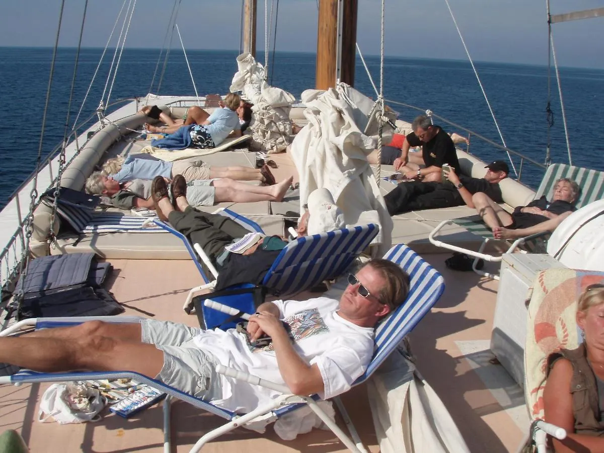 Boat & Breakfast Hotel Umag 0*,