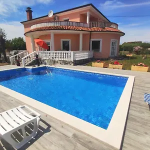 Appartamento App Margareta, Umago