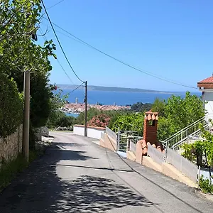 https://apartment-marija-rab.primorje-gorskikotar.com