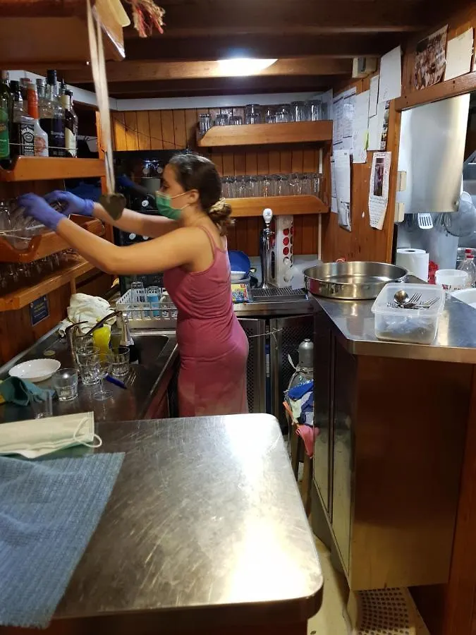 Botel Boat & Breakfast Hotel Umag