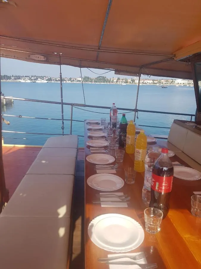 Boat & Breakfast Hotel Umag