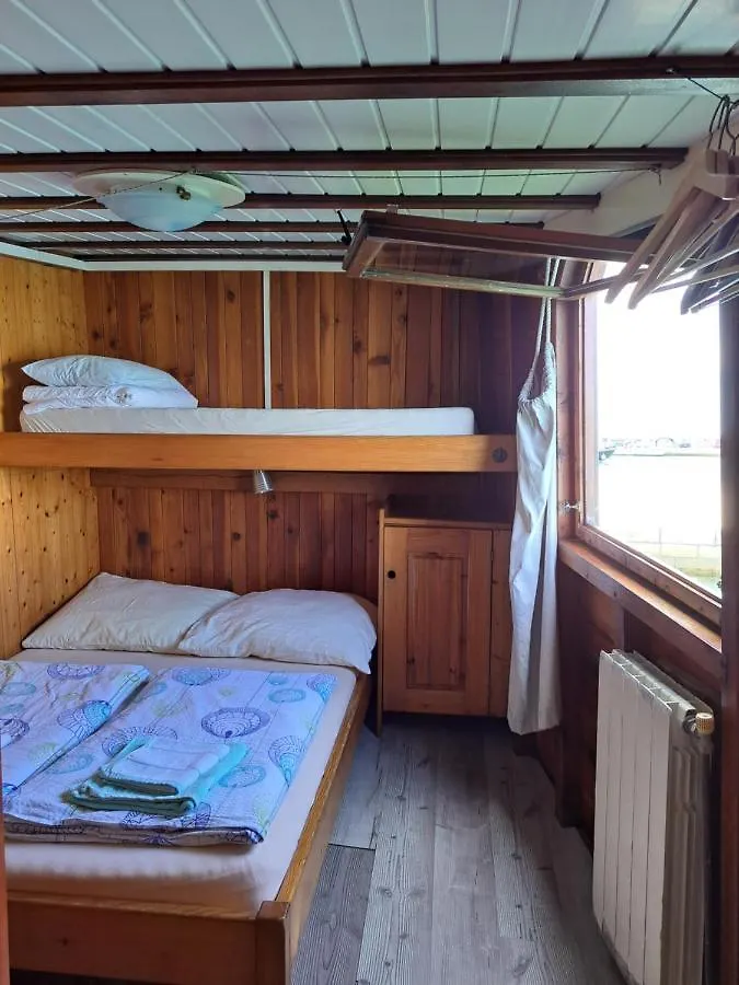 Boat & Breakfast Hotel Umag 0*,  Croatia